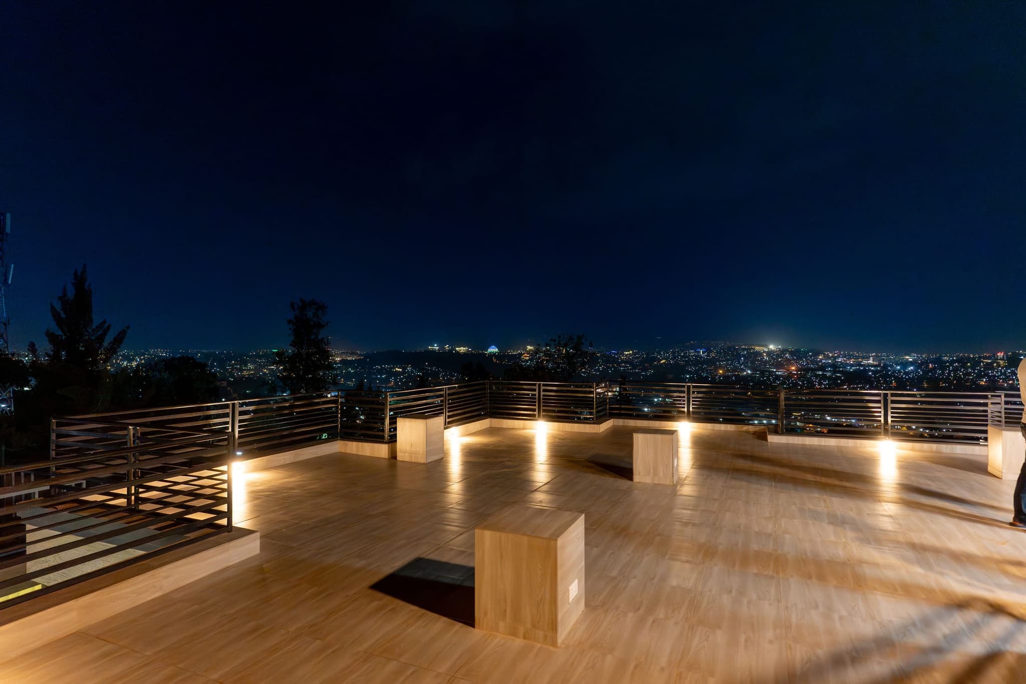 ROOFTOP PARTIES