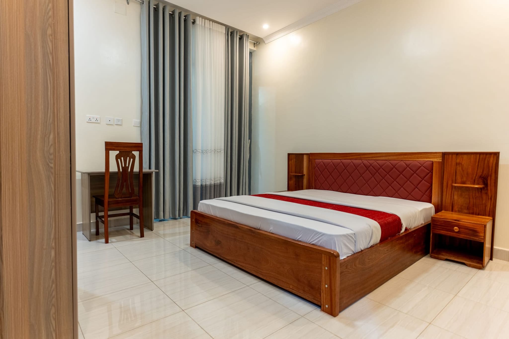 Main Bedroom